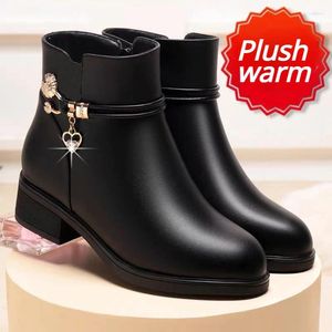 Sapatos casuais botas femininas de couro macio inverno lã grossa forrado mulher genuína neve 2024 mulher plataforma quente pele