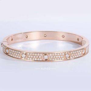 Cart006 2023 Bästa försäljning mode lyx Bangle 18K Solid Gold Charm varumärke smycken kärleksskruvarmband för kvinnor mjuka