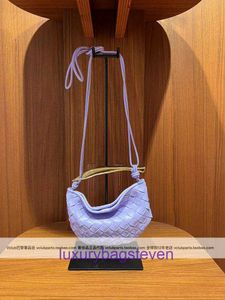 Bottgs's Vents's sardine original tote bags online store Overseas Direct Mail Purple Classic Woven Bag One Shoulder Oblique With Real Logo