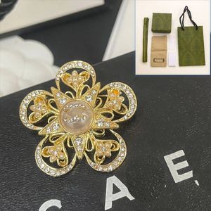 Nova camélia broches clássico designer banhado a ouro broches primavera boutique presente jóias pinos de alta qualidade amor charme broches com caixas