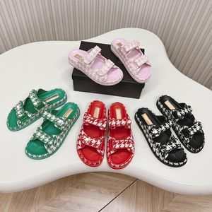 Designer Women Sandals High Quality Womens Slides Crystal Calf Leather Casual Shoes Quilted Platform Summer Beach Slipper