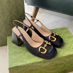 Designer skor slingbacks höga klackar vintage sandaler kvinnor chunky häl pumpar kohud fyrkantig tå tjock klackade båt sko läder metall spänne sko