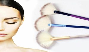 Fan Powder Brush Form Beauty Cosmetic Brush Blending Highlighter Contour Face Makeup Blush Powder9828474