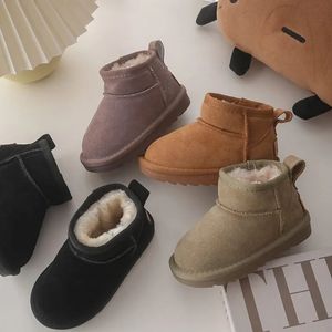 أطفال أحذية الفتيات الأنيقة Geniune Leather Princess Short Boys Boys Warm Plush Winter Snow Boots Size 21-40 240219