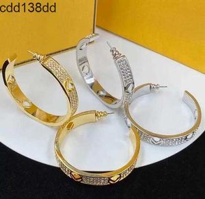 Stud Luxo Marca Designer Stud Jóias Mulheres Moda Diamante Carta Grande Círculo Brincos de Ouro e Prata Acessórios de Festa de Casamento