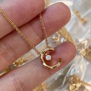 Xiaoxiangjia Água Gelo Lua Colar com Design Minoritário Feminino Pingente Rosa Ouro Diamante Padrão Colar Colar Moda Versátil