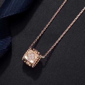 Designer Pendant Necklace Sweet Love Vanca Jade V Gold High Edition Kaleidoscope Necklace Collar Chain Fashion 10B0