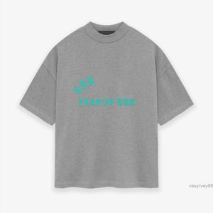 24SS 패션 남성 TSHIRT 여성 ESS 3D T 셔츠 디자이너 스케이트 보드 스타일 티 힙합 여름 하이 스트리트 유니니스 섹스 스트리트웨어 짧은 소매 커플 의류 크기 SXL WHZ6