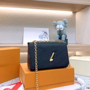 مصمم حقيبة 2024 Fashion Women Pure Color Handbag Classic Flap Designer Gold Crossbody Counter Bag الشهيرة العلامة التجارية Lady Clutch Designer Wallet 23x16cm 001