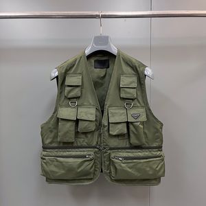 2024 New Multi Pocket Functional Style Photographer Vest Large Work Pocket Men's Vest Oversize Edition Coat