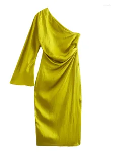 Casual Dresses Satin One Shoulder Pleated Side Zip Long Dress Elegant French Asymmetrical Midi 2024 Women Fashion Evening Vestidos