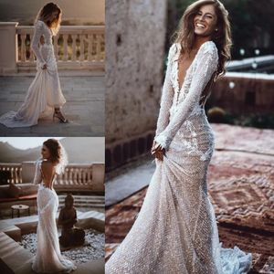 Abiti da sposa sexy a maniche lunghe a sirena senza schienale Bling Paillettes Perline Scollo a V Summer Beach Boho Abiti da sposa YD