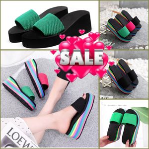 Neuer Stil GAI 2024 Damen Sandalen Damen Slides Kristall Freizeitschuhe Plattform Sommer Strand Slipper 36-43