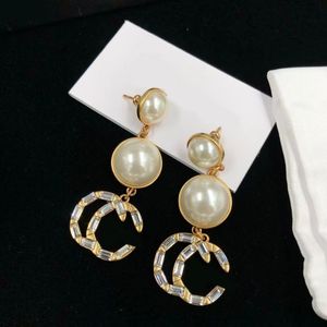 pearl crystal tassel dangle earrings are young and fashionable personality two-letter luxury earrings designer for women wedding 3204