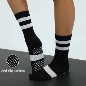 Ein Yoga mit Pilates-Socken, Silikon, rutschfest, verschleißfest, bequem, für Sport und Fitness, für den Innenbereich, Tanzsocken 240220