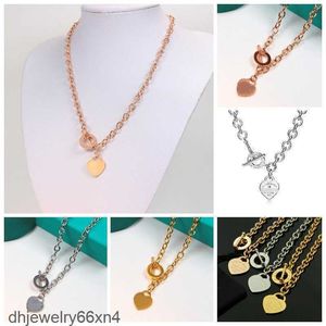 2024 new T thick chain heart arrow series Ti home necklace Europe and America men women with collarbone couple necklaceHoliday gift 4LTM