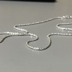 Slim S925 Srebrny błyszczący brokat łańcuch łańcuchowy łańcuchowy naszyjnik łańcuchowy dla kobiet dziewczyna biżuteria Włochy 45 cm323y