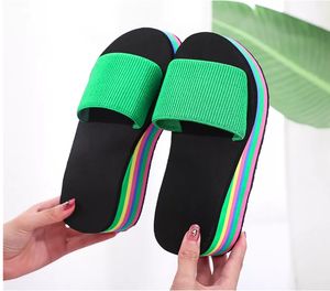 Högkvalitativ 2024 Gai Designer Sandals tofflor Summer Men Women Shoes Shaped Multicolor Shoes 35-43