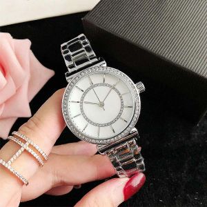 Foss Бесплатная доставка 2024 брендовые часы для женщин и девочек Кристалл Алмазный стиль металлический стальной ремешок кварцевые наручные часы FO17