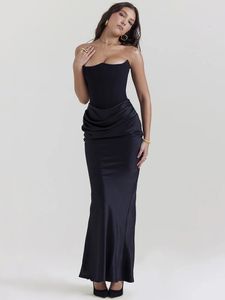 Mozision Elegant Strapless Bodycon Sexy Maxi Dress Women Black Fashion Offshoulder Sleeveless Backless Club Party Long 240305