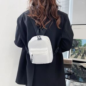 Schultaschen Mini-Rucksack aus reinem Nylon mit Reißverschluss und Griff oben, Studenten-Umhängetasche (weiß)