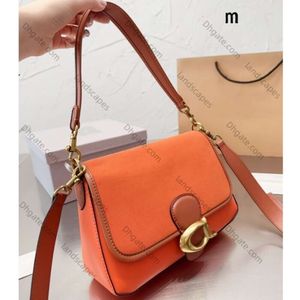 2024 Tasarımcı Çanta Lüks Crossbody Toybu Omuz Çantası Kadınlar İçin Gerçek Deri Kadın Sacoche Letters Bolso Lady Cross Bag Flep debriyaj Çanta