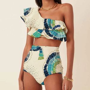 Kvinnor tryckt ruffle baddräkt mode en axel snedstreck bröst bikini två bitar hög midja mage mage tuck beachwear 240227