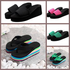 GAI Women Sandals Högkvalitativa kvinnors glidbanor Kristallkalvläder Casual Shoes Quiltad Platform Summer Beach Slipper 35-43