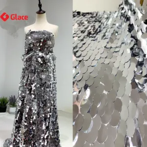 Sukienki 1 sztuki wysokiej jakości cekinowe tkaniny świecące nocne sukienki spódniczne tkaniny rybne cekiny jasne srebrne hafty g0113