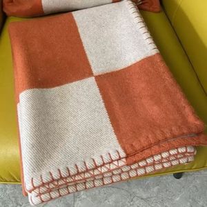Letter Cashmere Blanket Imitation Soft Wool Scarf Shawl Portable Warm Plaid Sofa Bed Fleece Knitted Throw Towell Cape Pink Blanket259I