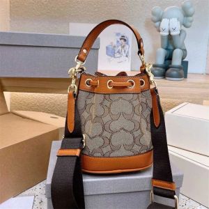 Bolsa de desenhista 2023 Coabag Retro Bucket Tote Bolsa Clássica Mulheres C Carta Crossbody Bolsa Bolsa Bolsa Top Qualidade Couro Underarm Bolsas 001 #