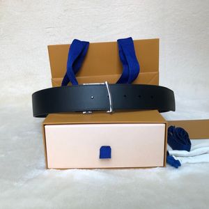 Lettera nera marrone di alta qualità Flower Belt Reversible Belt Reversible QUALITY CINTURA IN PIELLE CINTURA CON IL DESIGNORE UOMINO CINTURE M216E M216E