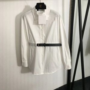 Vinatge 2024 흰색 옷깃 넥 벨트 긴 슬리브 버튼 여자 재킷 디자이너 하이 엔드 재킷 309