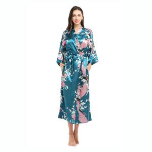 Kvinnors siden satin kimono kläder långa sömnkläder förklänning blommig påfågel tryckt mönster party bröllop brudtärna badrock 240227