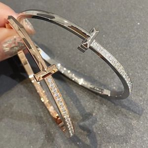 Bracciale rigido T1 moda T1 semi diamante serie argento sterling placcato oro 18 carati braccialetto classico zircone alto ragazza di lusso per Ladie337A