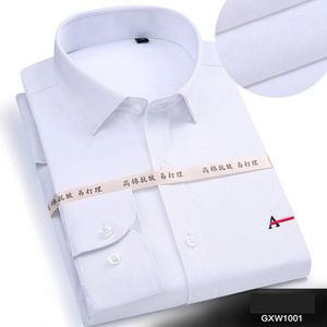 Koszula dla mężczyzn Męska sukienka koszule męskie Business Formal Camisa Social Masculina 240305