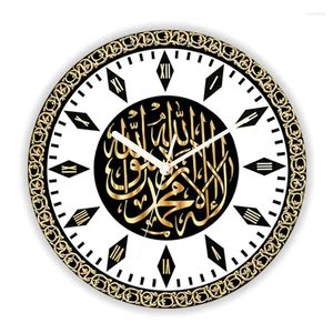 Wanduhren Elegante islamische muslimische Shahada Goldene Kalligraphie Uhr für Wohnzimmer Küche Arabisch Ramadan Uhr Home Decor Geschenk