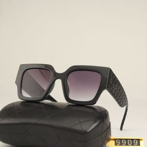 Okulary przeciwsłoneczne dla kobiet w stylu letnim prostokąt anty-ultrafiolet retro tarcza soczewki Plac Plac Pełna ramka okulary mody losowe B339K