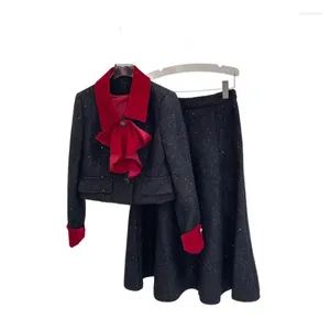 Çalışma Elbiseleri Kadife ceket yaka kısa etek diz boyu düz renk orta uzunlukta tasarım sıcak ve rahat 2024 Sonbahar/kış/kış