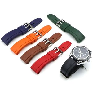 20mm 22mm 24mm FKM Fluorine Rubber Watch Strap With Quick Release Waterproof Dustproof Sports Wacthband Diving Bracelet 220811239r