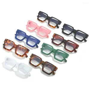 Solglasögon anti-Blue Light Glasses Vintage Computer Trendy Reading Square Eyewear Ins Män Kvinnor