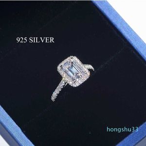 Anel de diamante de laboratório feito à mão com corte esmeralda 2ct 925 prata esterlina noivado anéis de banda de casamento para mulheres joias finas de festa de noiva 20255C