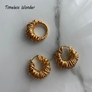 Timeless Wonder Brass Swirl Geo Массивные серьги-кольца Женские украшения Goth Top Party Designer Ins Emo Egirl Взлетно-посадочная полоса Gift Mix 6443 240306