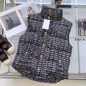 Designer Luxury Chaopai Classic Fashionable versatile Unisex Autumn Winter New Letter Pattern Down with High-end, Fashionable, Handsome Warm Vest