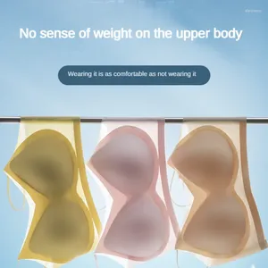 BRAS Ultra Thin Ice Silk Seamless Sexy Top Women Plus Size Soft Breattable Underwear Wireless Solid underkläder samlade vadderad behå