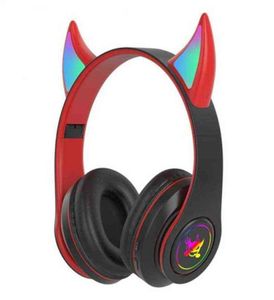 Headset Devil Ear Bluetooth hörlurar med mikrofon Stereo Music RGB blinkar för mobiltelefoner PC Gamer Gaming Headset Kids Boy1515663
