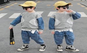 Lyxkläder sätter 2022 Cool Spring Autumn Children039s kläder Set Boys Sweatshirts Pants 2st Set Kids School Beach Costume7198779