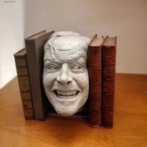Decorative Objects Figurines Heres Johnny Bookend Sculpture Of The Shining Resin Desktop Ornament Bookend Library Book Shelf Home Decoration Originality New T240