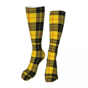 Мужские носки в черно-желтую полоску, новинка до щиколотки, унисекс, до середины икры, плотная вязка, мягкие повседневные носки