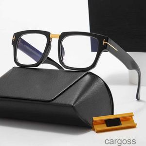 Lesen Sie Gläser Tom Designer Brillen verschreibungspflichtige Optik Frames Konfigurierbare Linsenmenschen Sonnenbrille Ladies Brillen Rahmen A38U NKO0 S1O8 R06R R06R